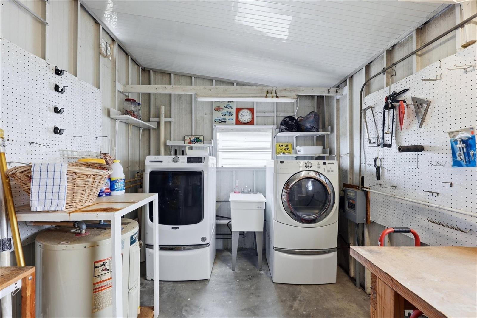 MOBILE GARDENS - Residential