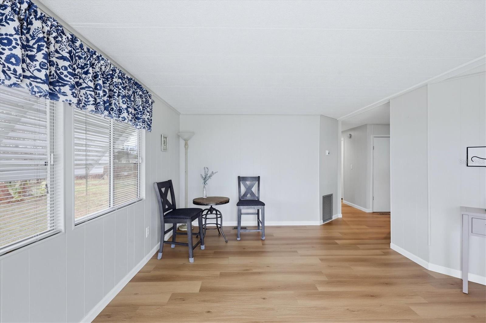 MOBILE GARDENS - Residential