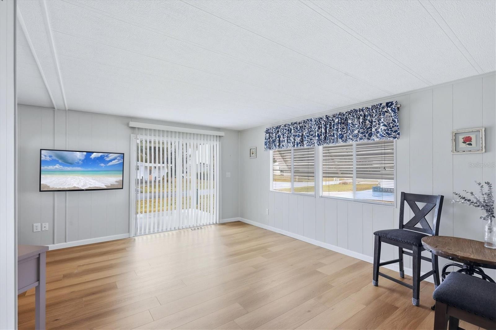 MOBILE GARDENS - Residential