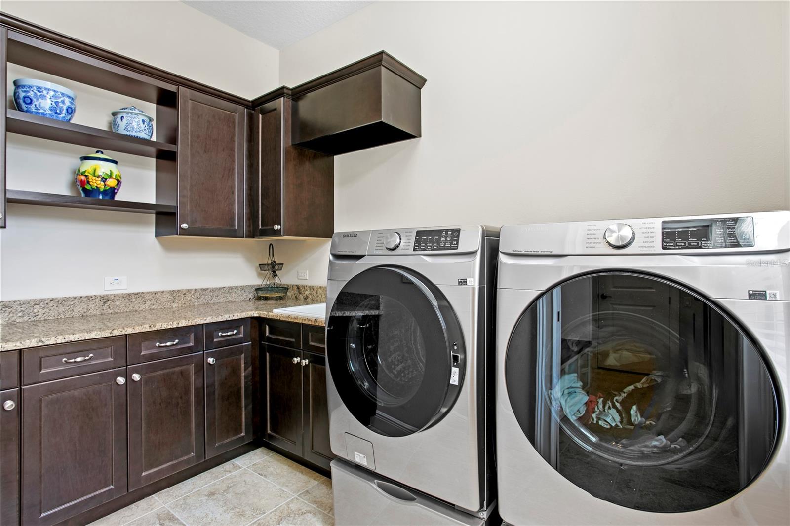 LADERA - Residential