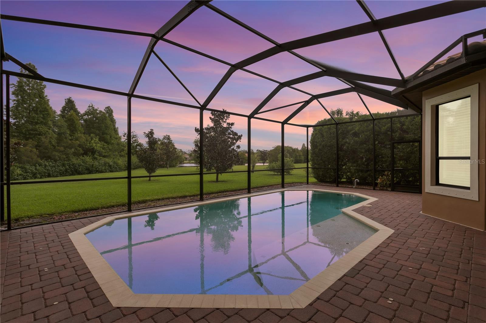 LADERA - Residential