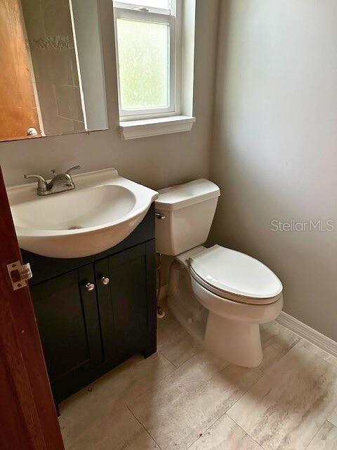 COUNTRY CLUB ESTATES - Residential Lease