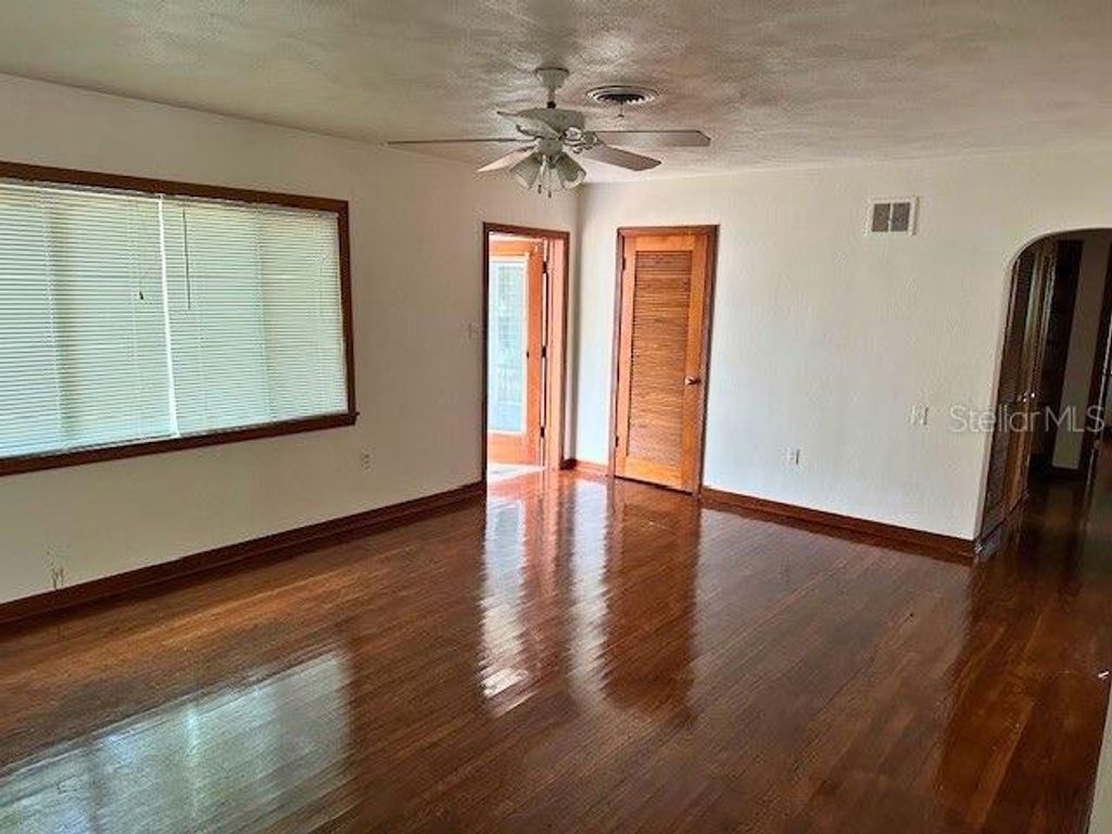 Photo of 705 Guild Drive, Venice, FL 34285 (MLS # A4675741)