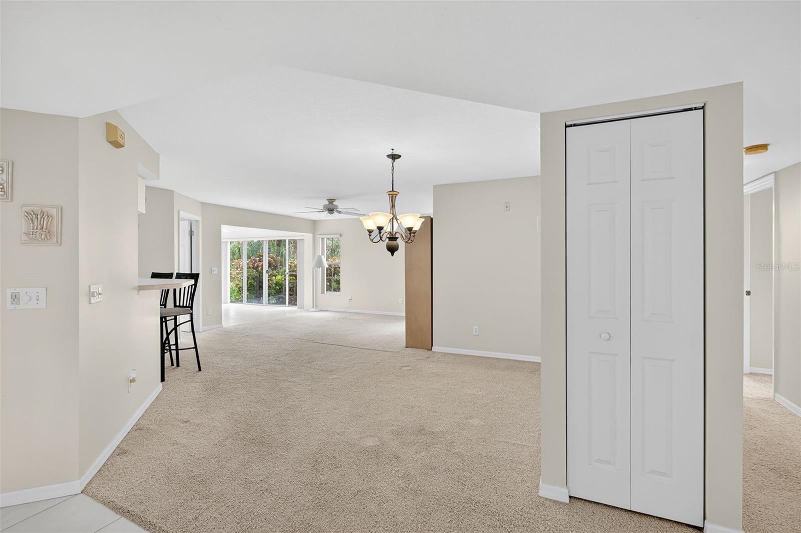 813 MONTROSE DRIVE 104