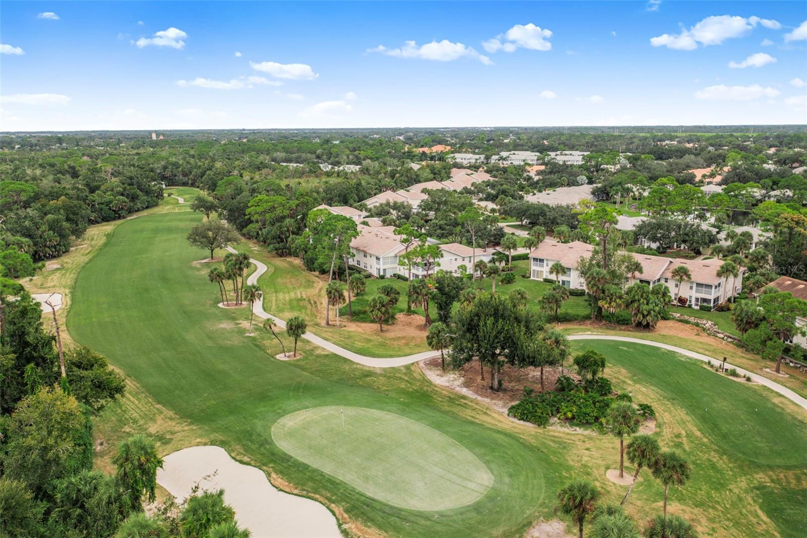 813 MONTROSE DRIVE 104