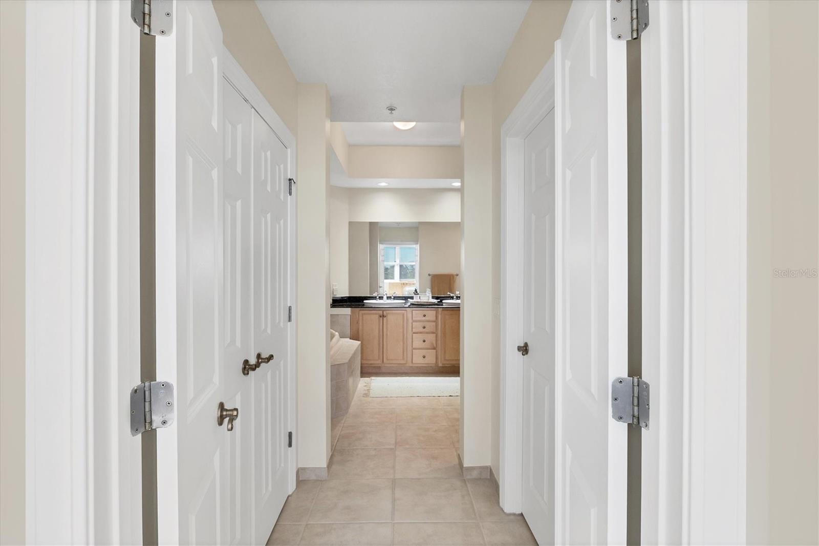 HAMMOCKS-PRESERVE PH 8 - Residential Lease