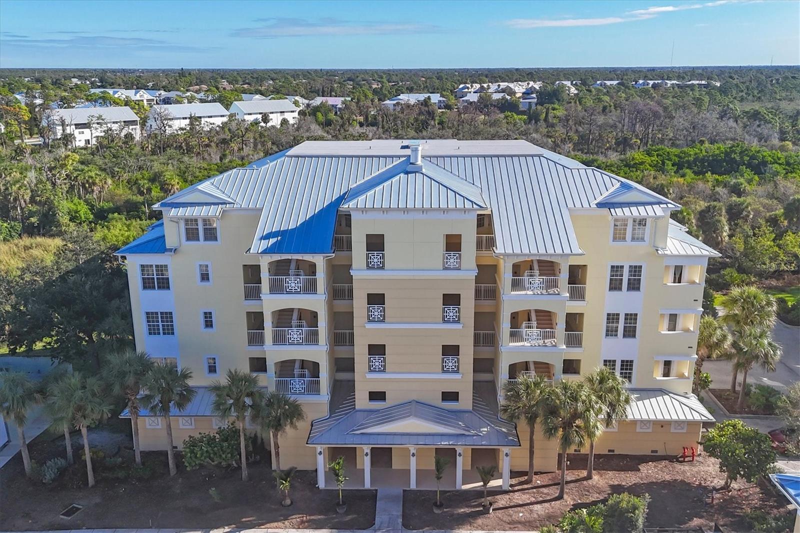 HAMMOCKS-PRESERVE PH 8 - Residential Lease