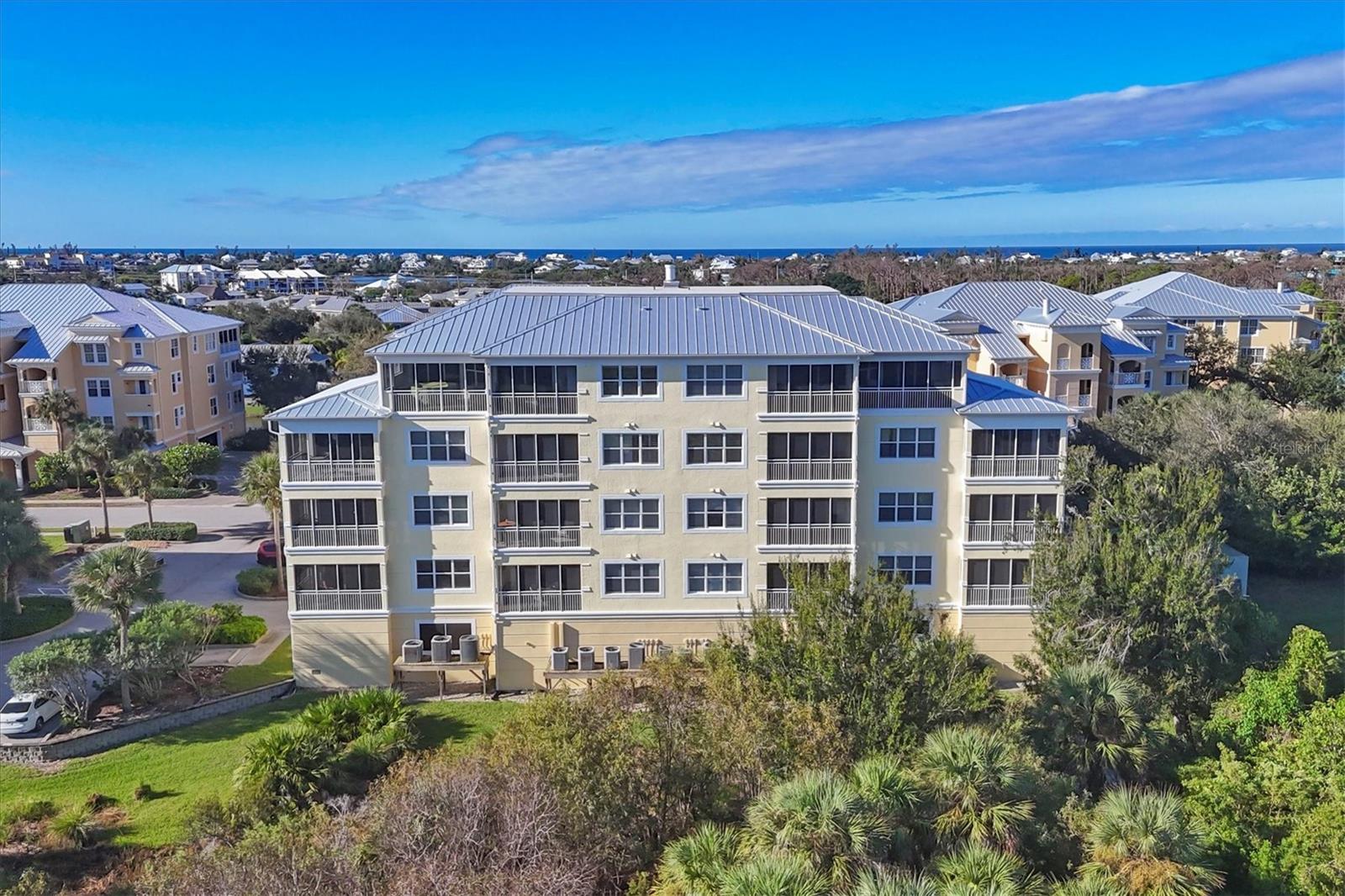 HAMMOCKS-PRESERVE PH 8 - Residential Lease