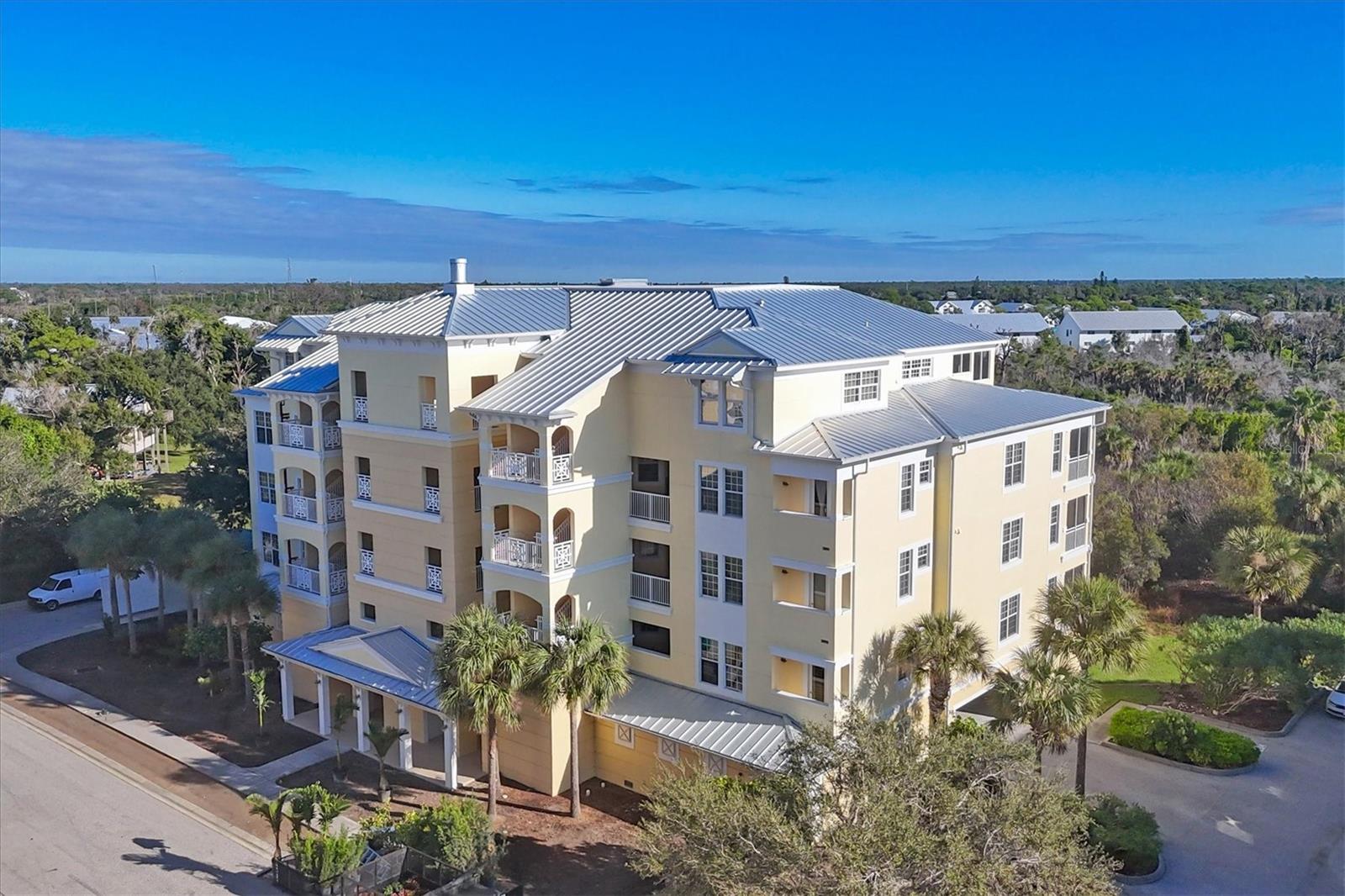 HAMMOCKS-PRESERVE PH 8 - Residential Lease