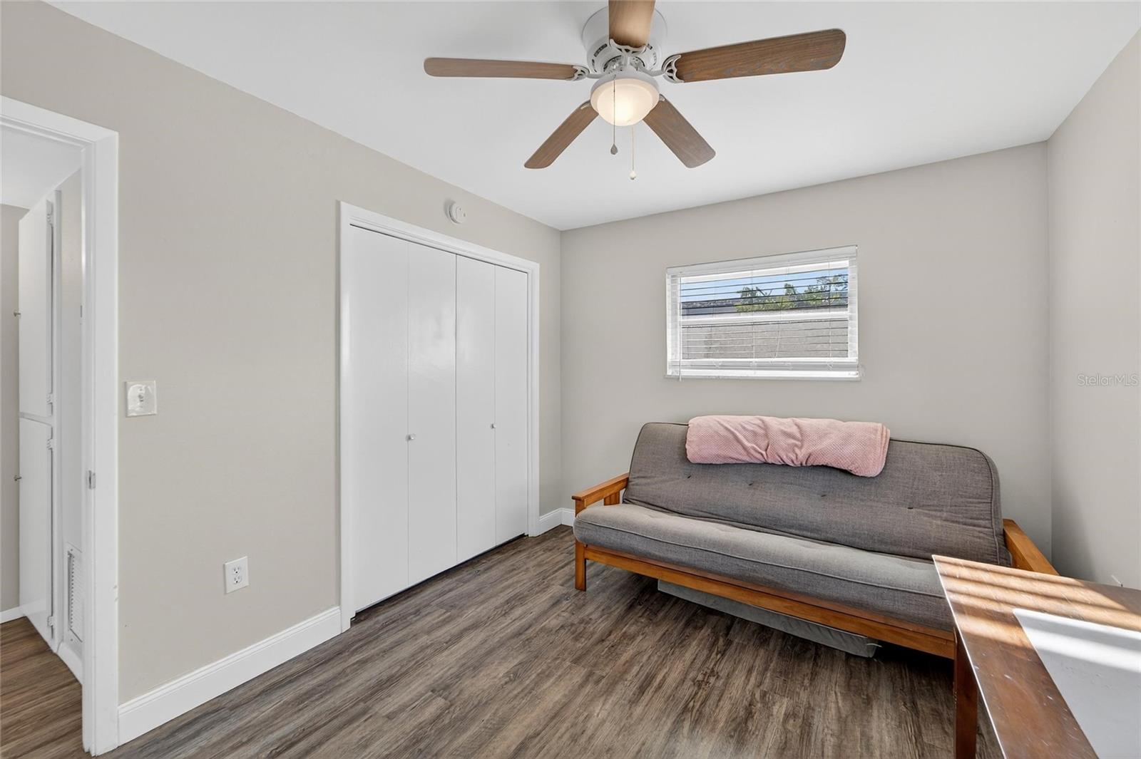 DEL WEBBS SUN CITY FLORIDA UN - Residential