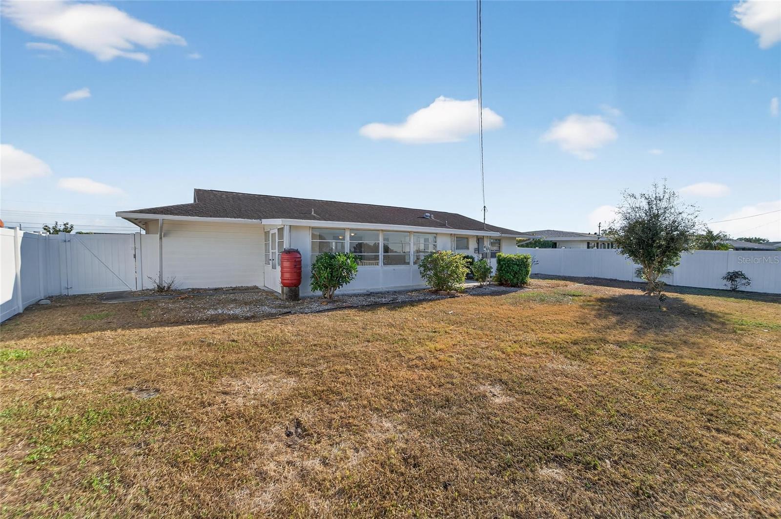 DEL WEBBS SUN CITY FLORIDA UN - Residential