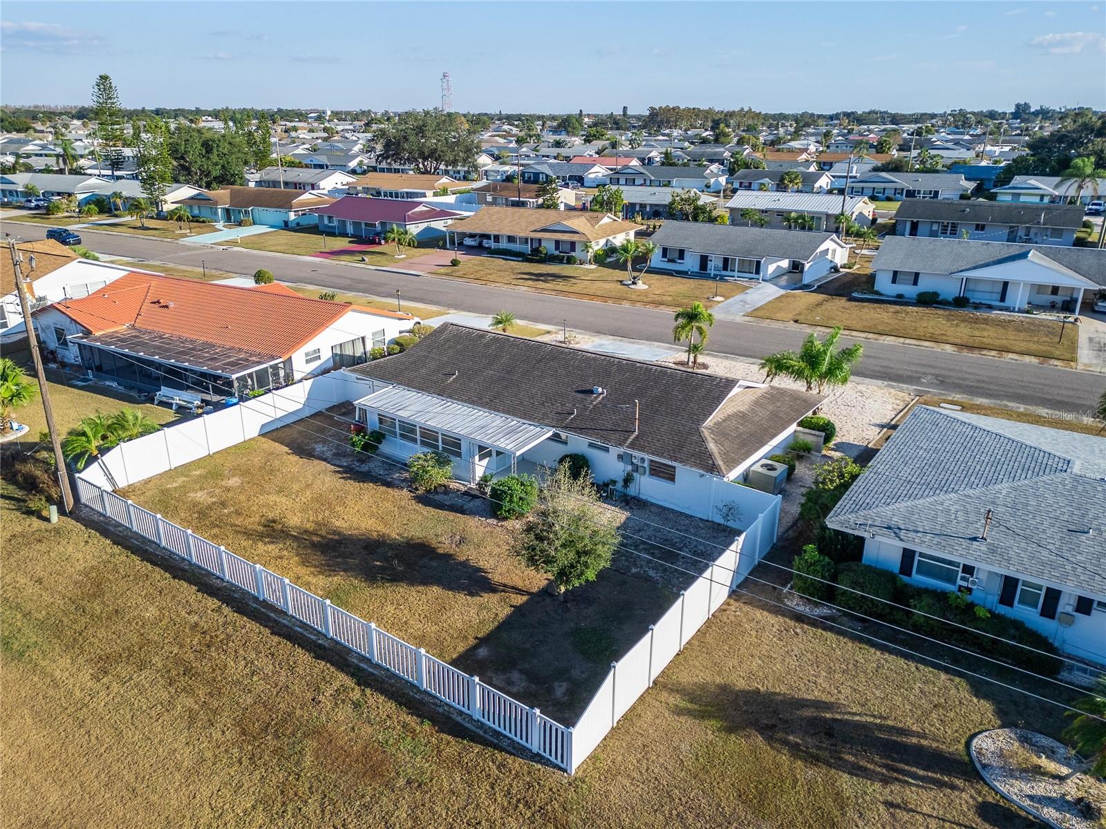 DEL WEBBS SUN CITY FLORIDA UN - Residential