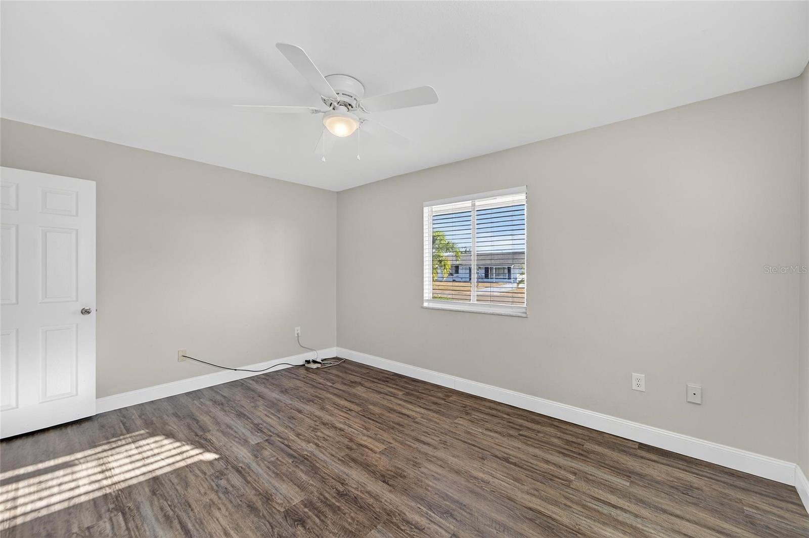 DEL WEBBS SUN CITY FLORIDA UN - Residential