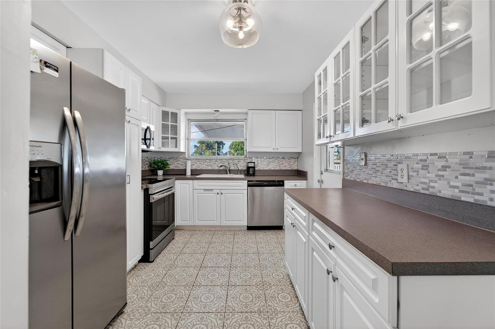 DEL WEBBS SUN CITY FLORIDA UN - Residential