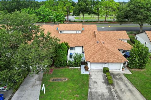 Photo of 940 Fenton Lane #6, Lakeland, FL 33809 (MLS # L4955605)