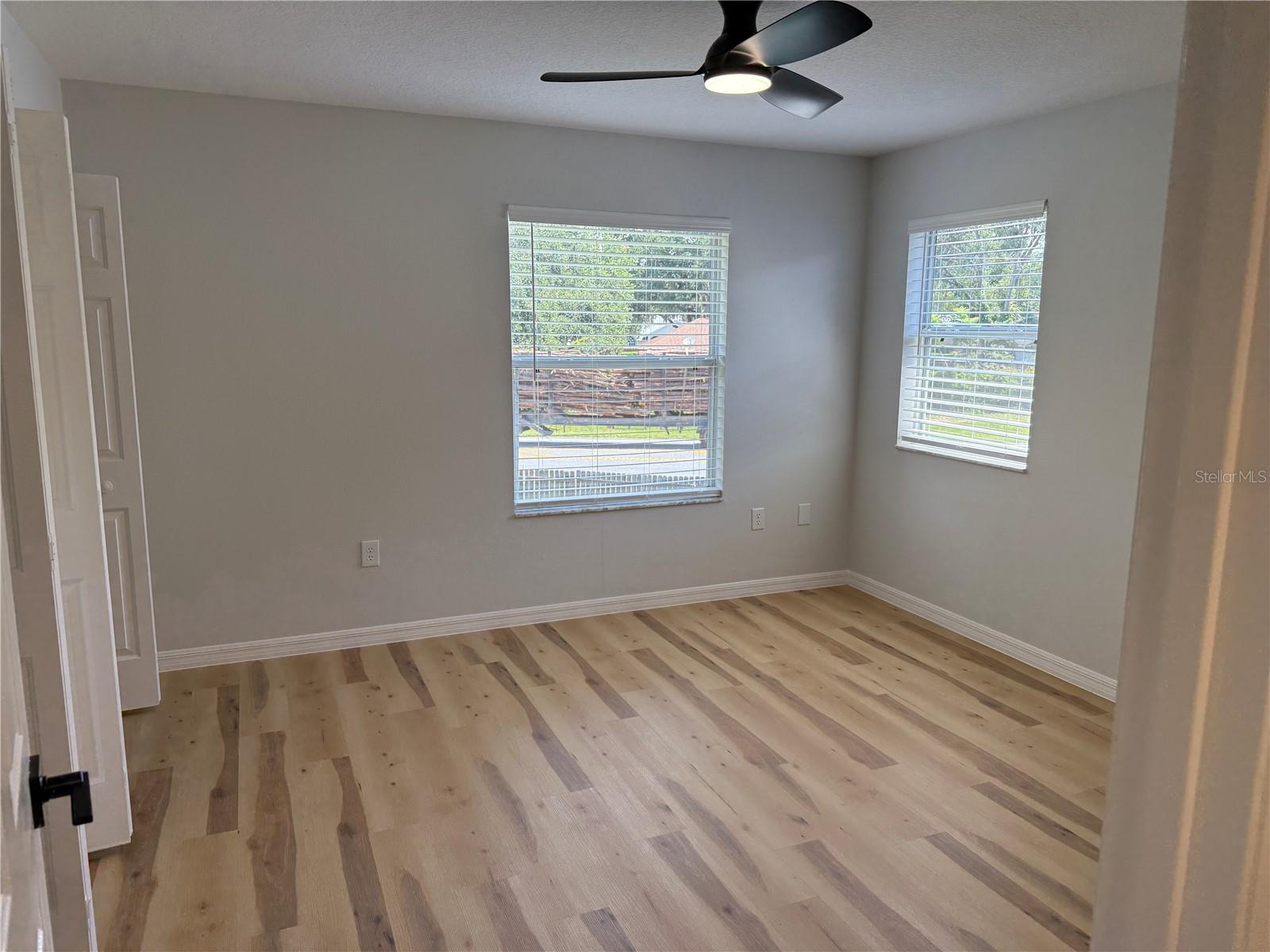 JOHNSON'S POINT TOWNHOMES - Residential Lease