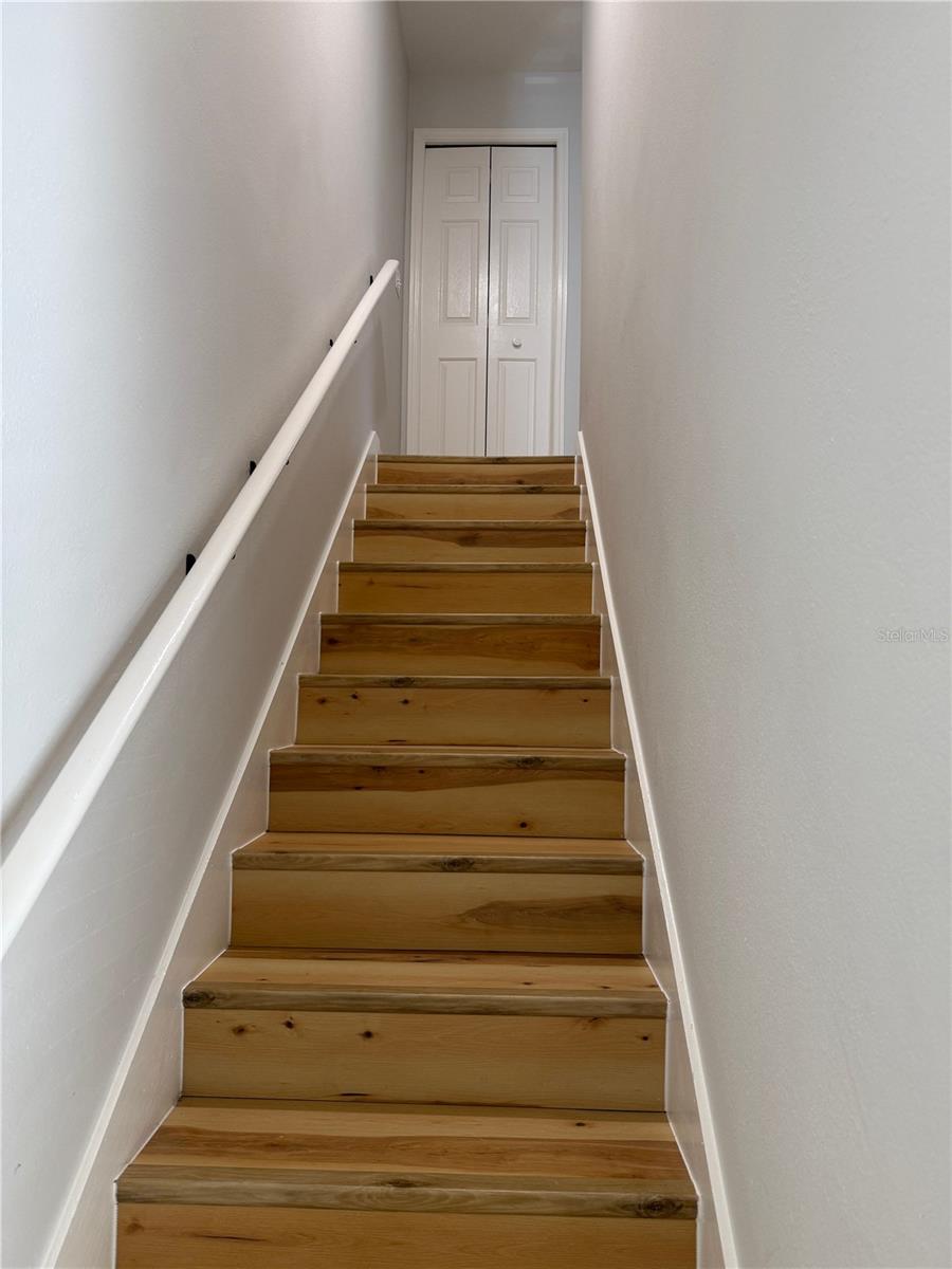 JOHNSON'S POINT TOWNHOMES - Residential Lease