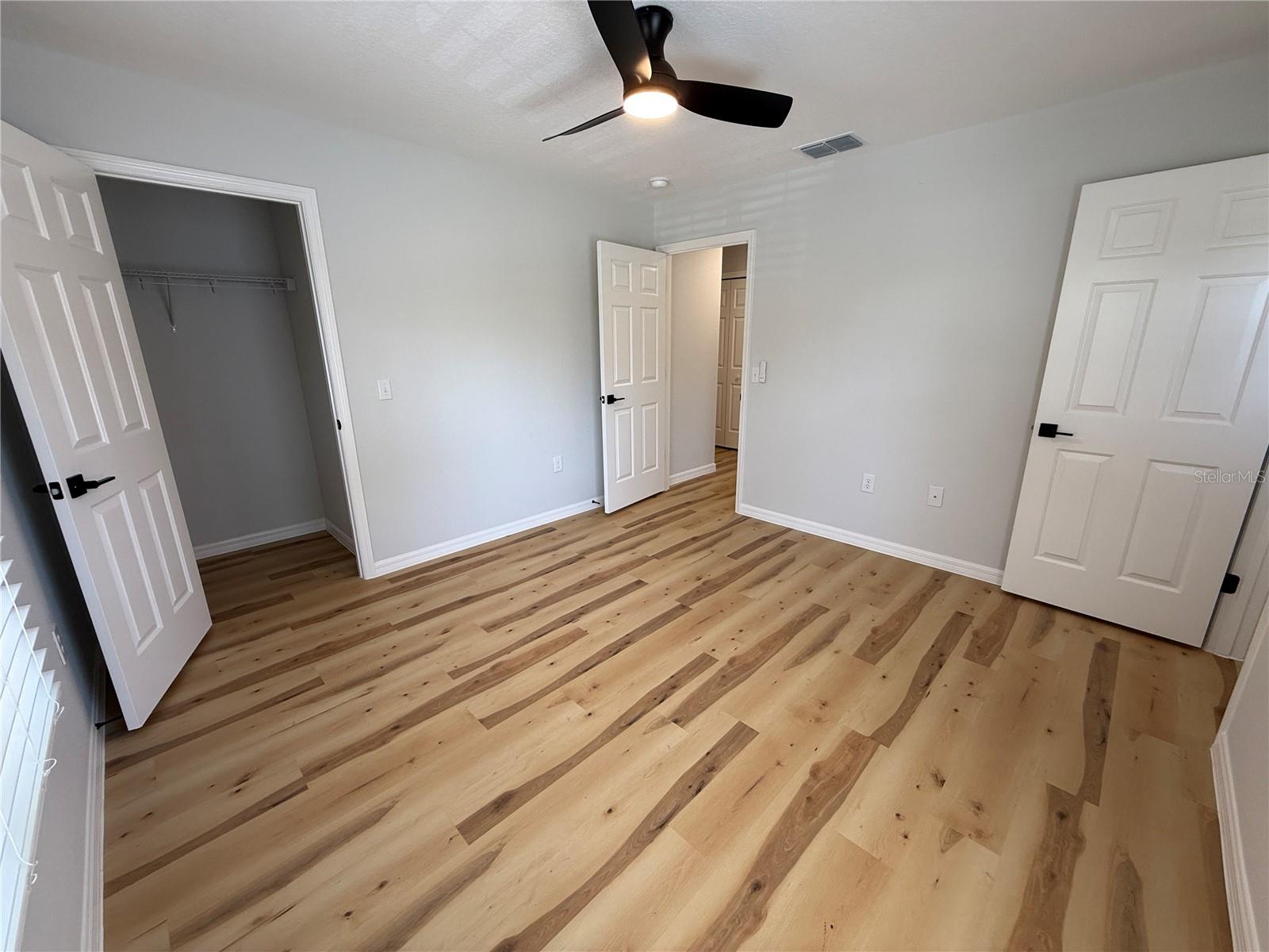 JOHNSON'S POINT TOWNHOMES - Residential Lease