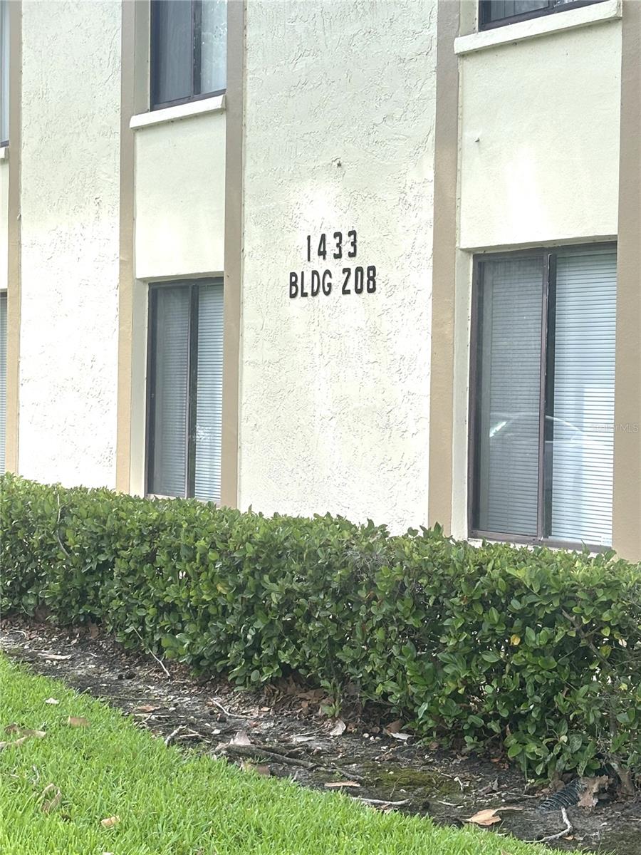 PINE RIDGE AT LAKE TARPON VILLAGE - Residential