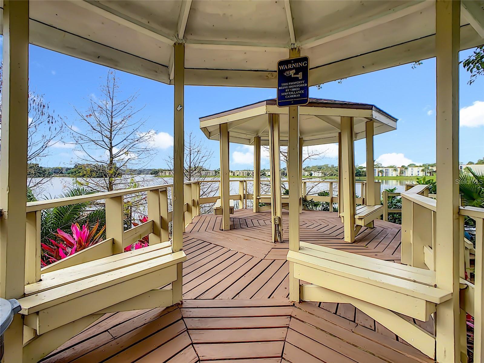 SANDY COVE - Residential