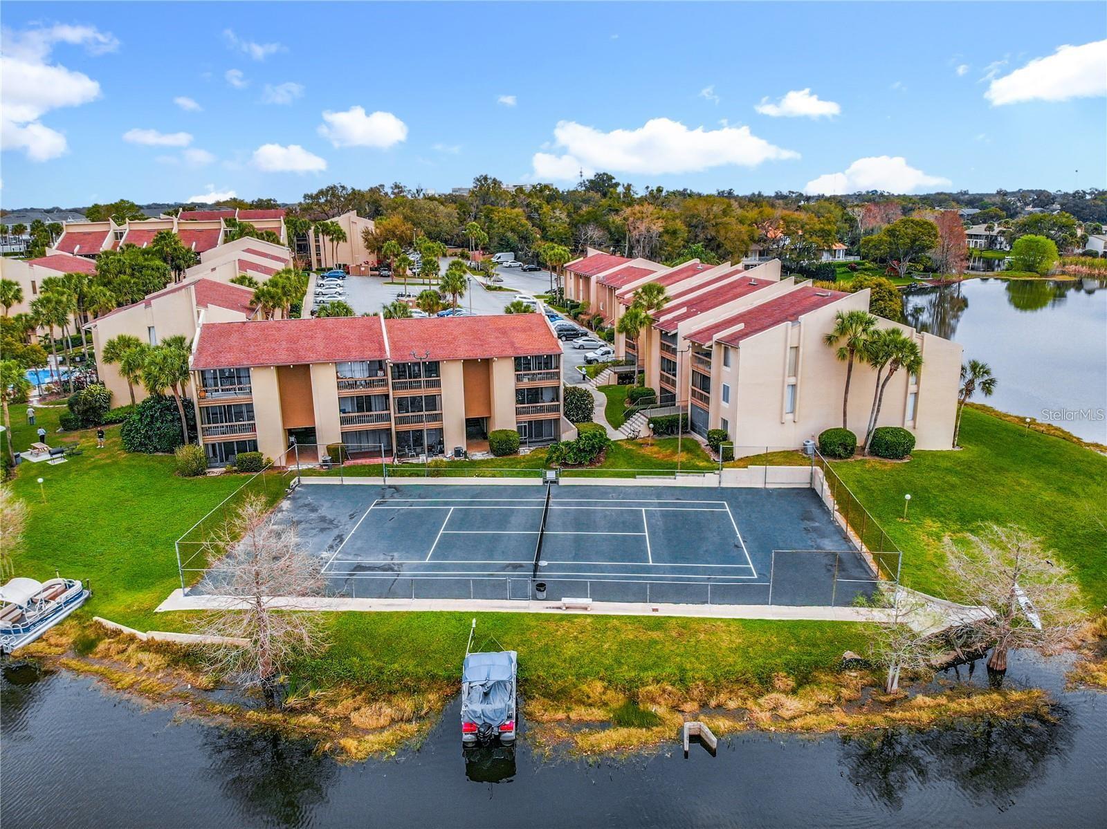 SANDY COVE - Residential