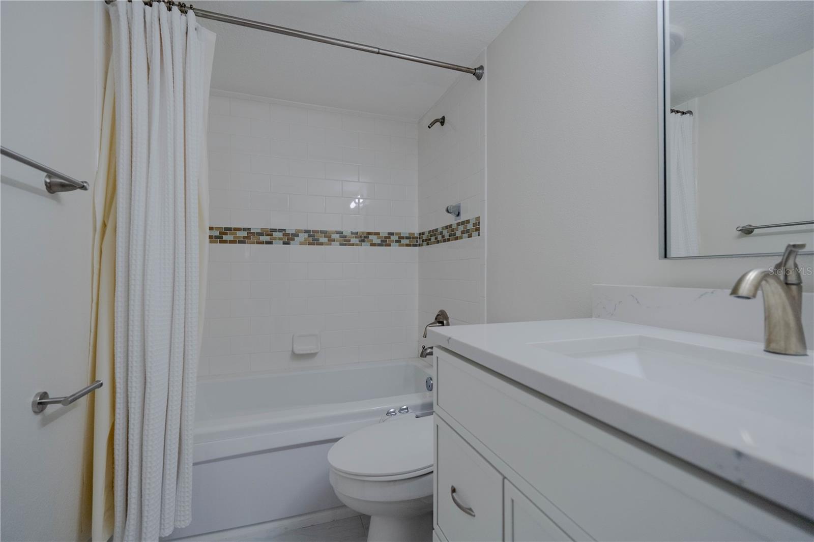 SANDY COVE - Residential