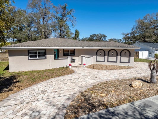 2535 LAKE ELLEN DR, TAMPA, FL 33618 - Image 24433cdd42b7f8bb6a2f537cd276fbcf/1701558181