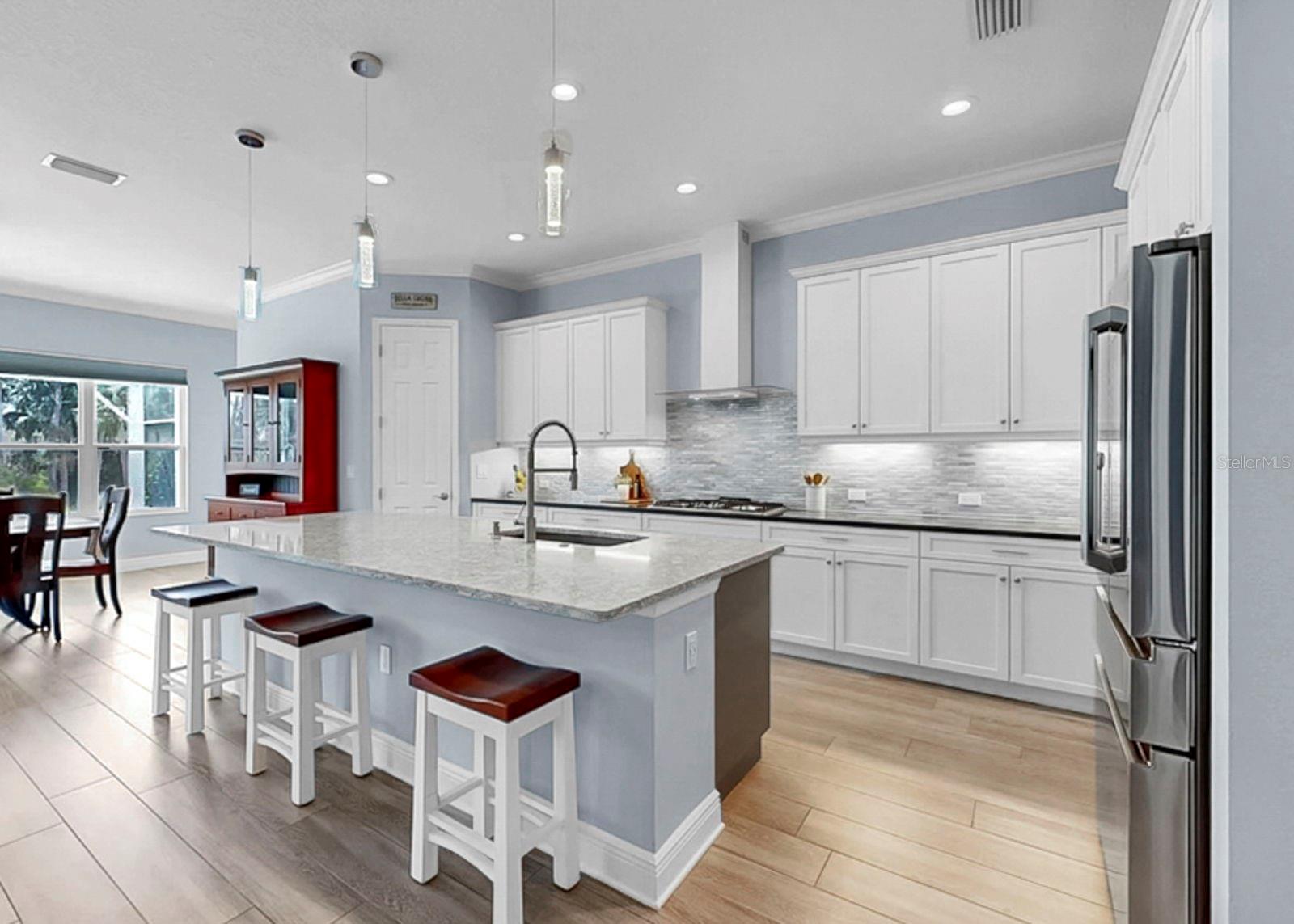 MIRABAY PH 3C-2 - Residential