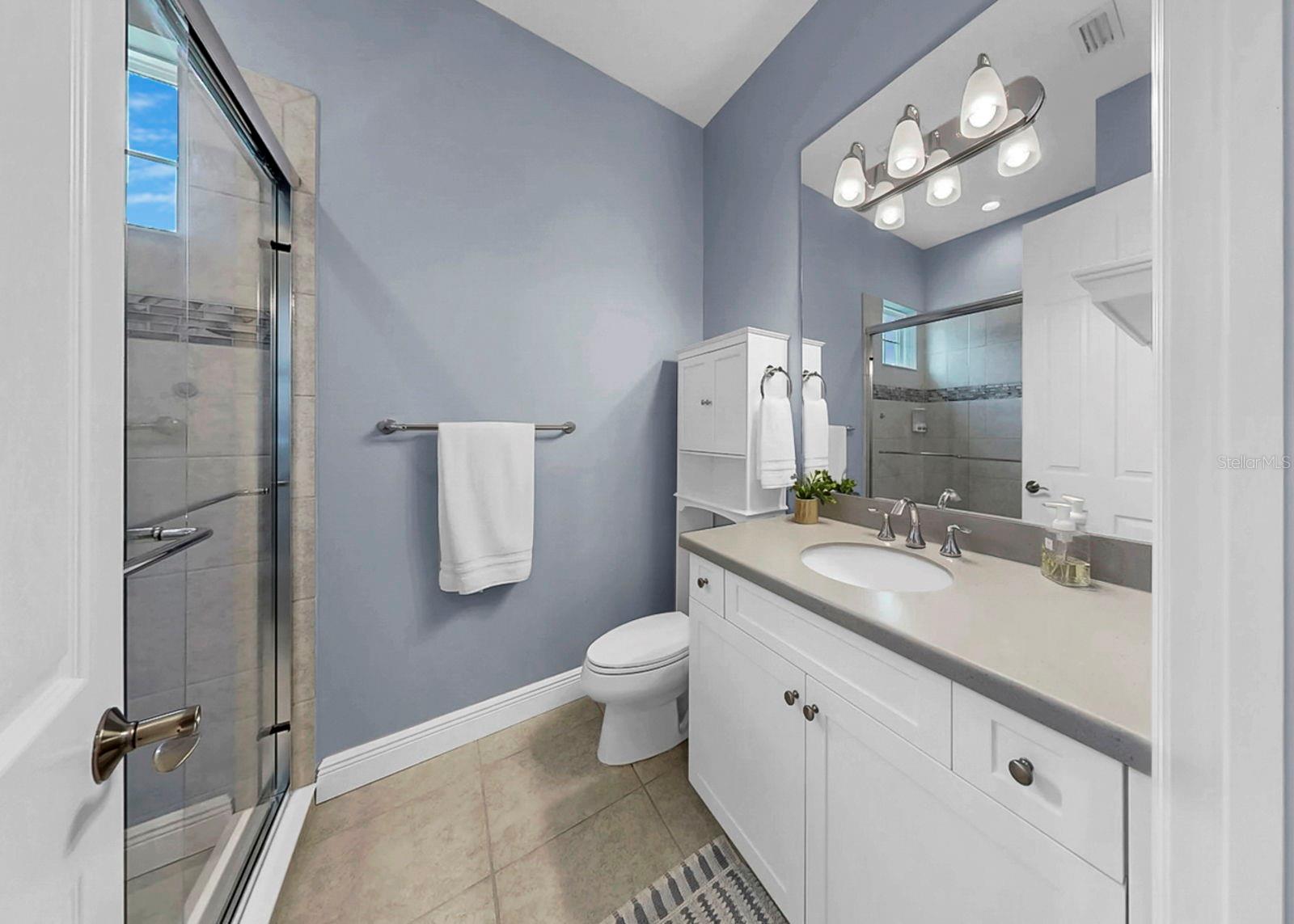 MIRABAY PH 3C-2 - Residential