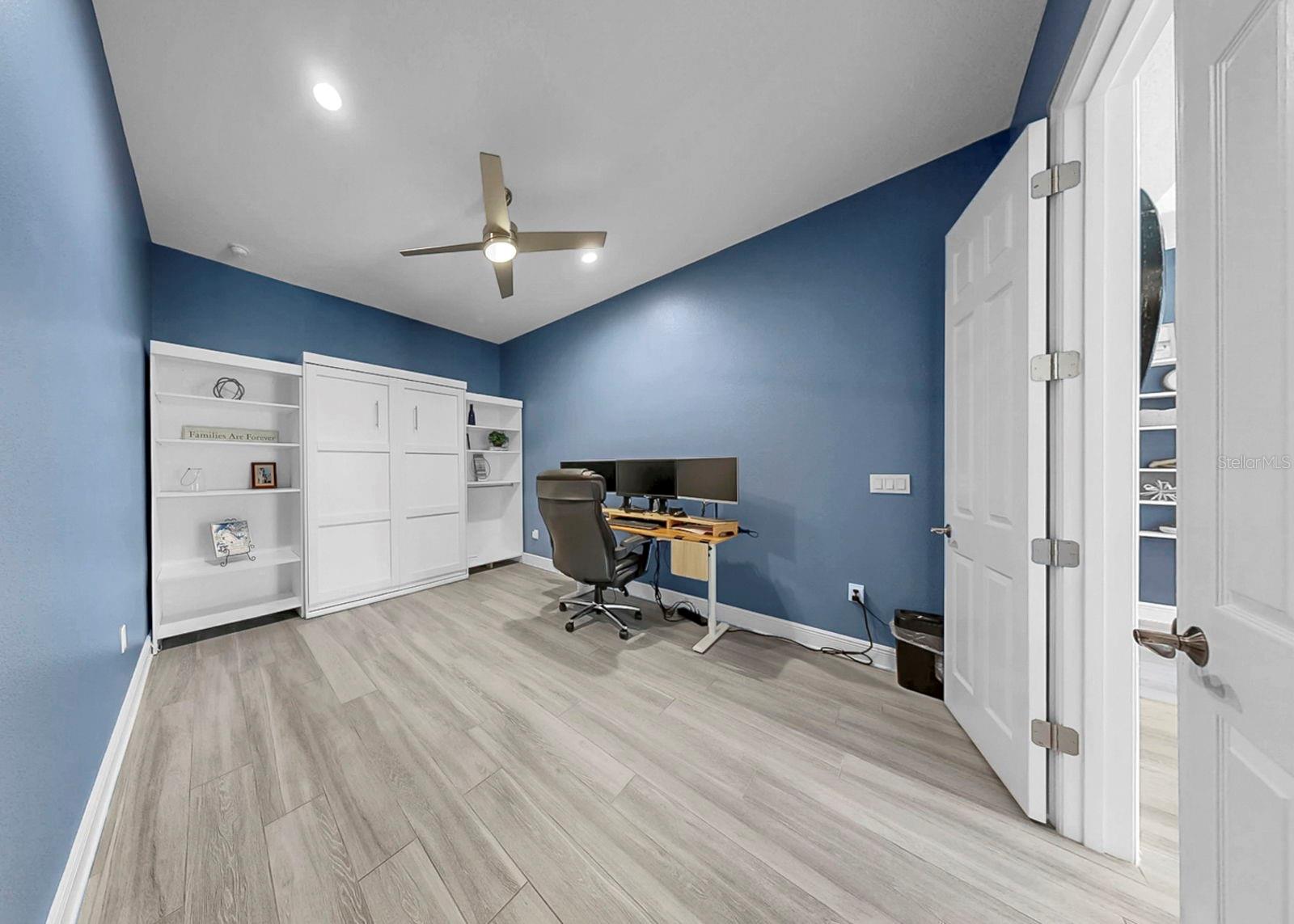 MIRABAY PH 3C-2 - Residential