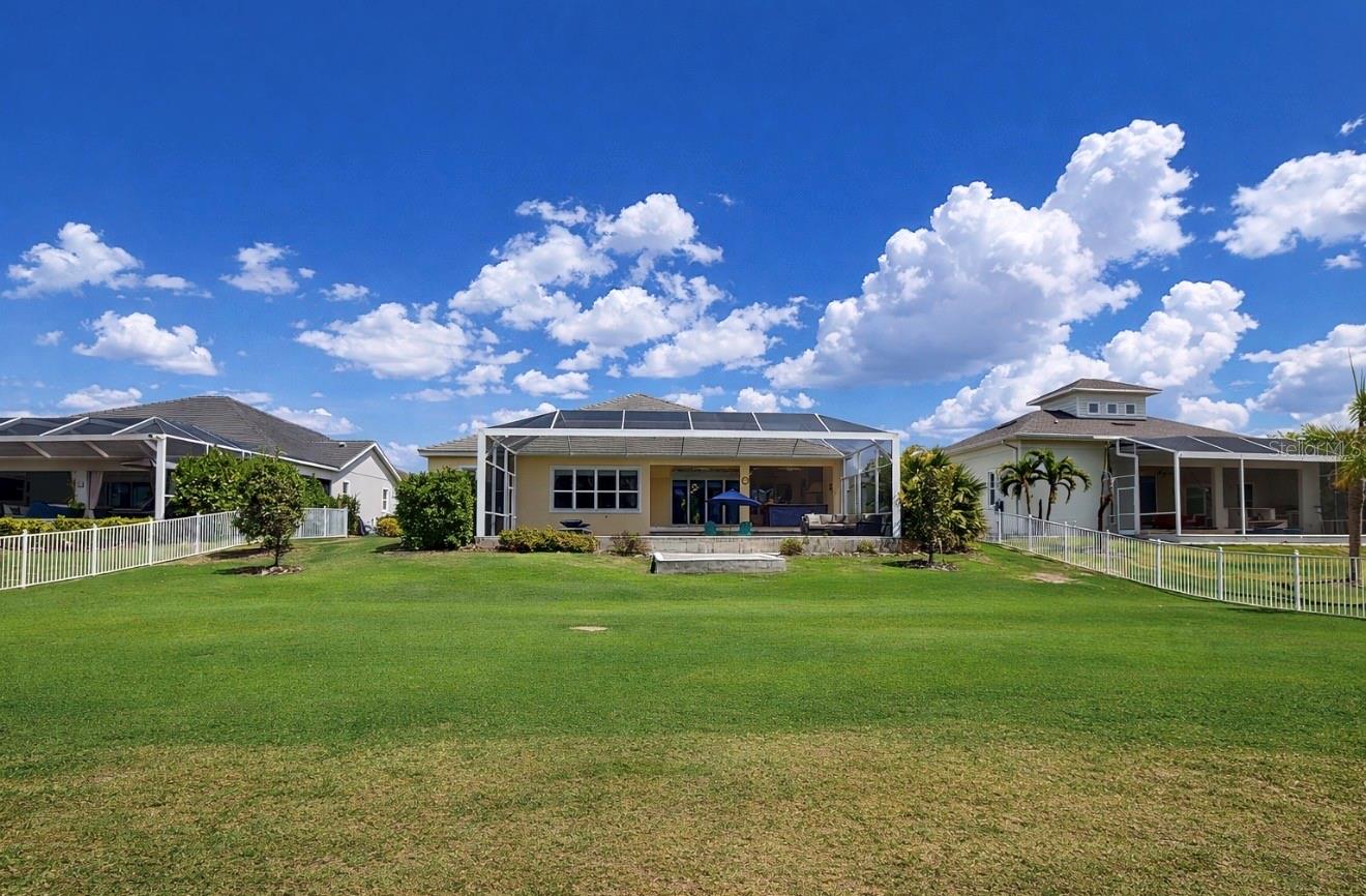 MIRABAY PH 3C-2 - Residential