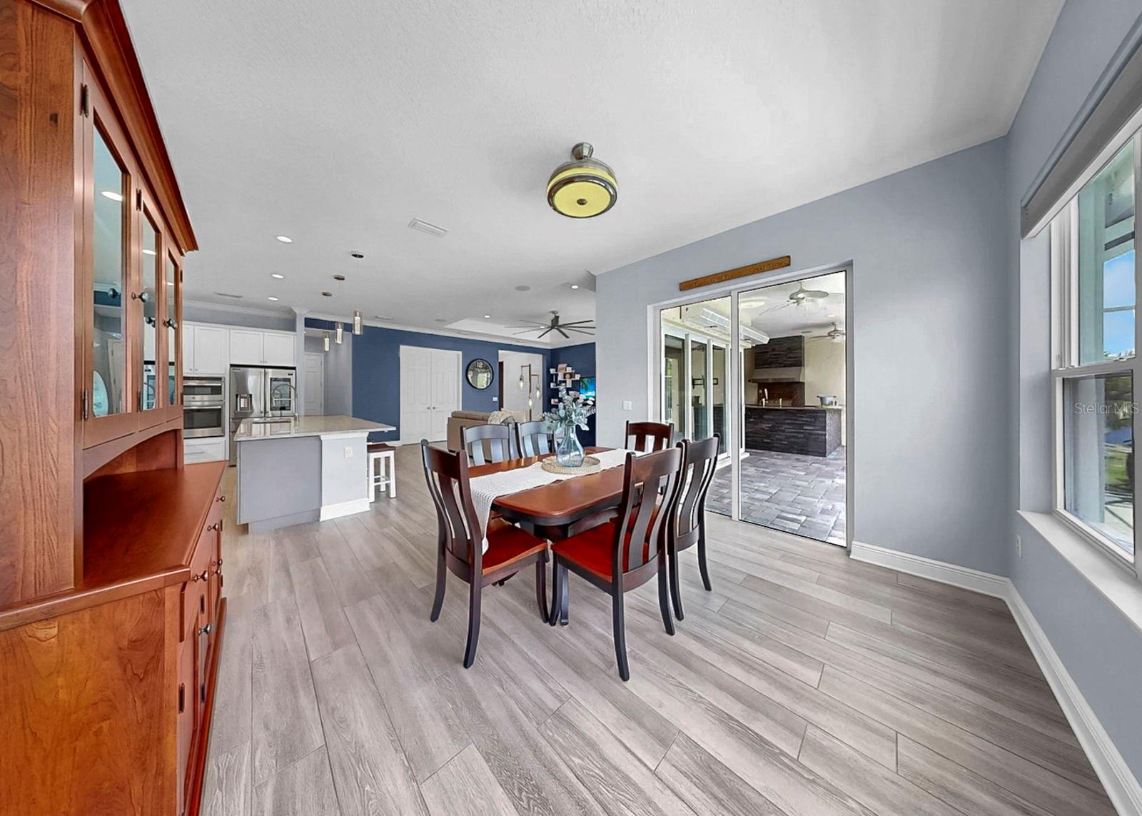 MIRABAY PH 3C-2 - Residential