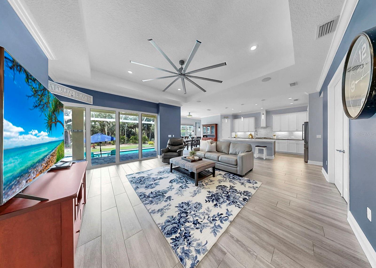 MIRABAY PH 3C-2 - Residential