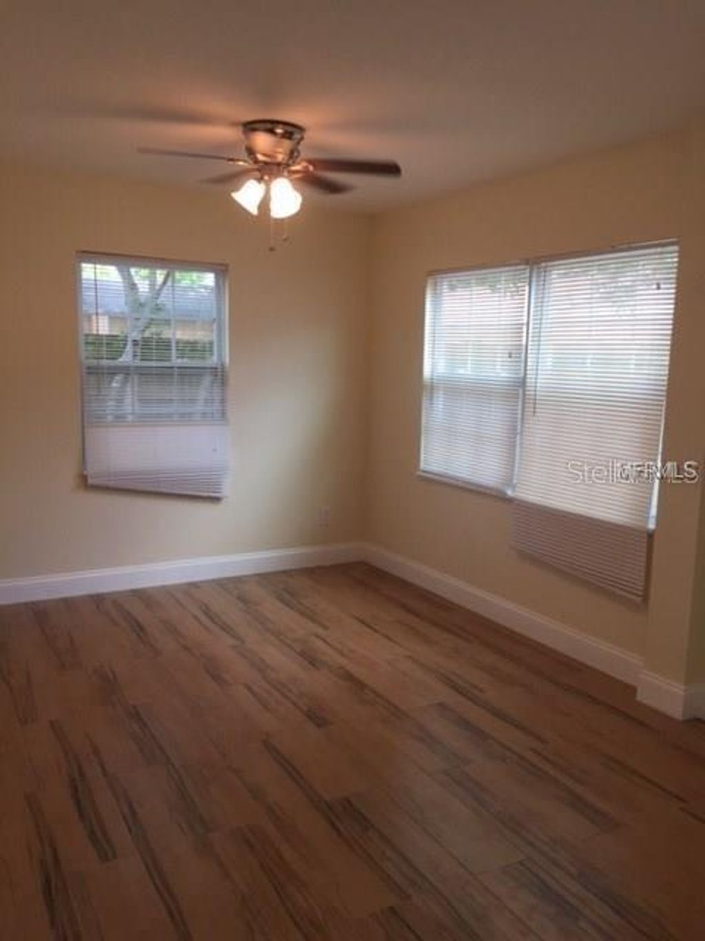 Photo of 1021 23rd Avenue N, St Petersburg, FL 33704 (MLS # TB8480390)