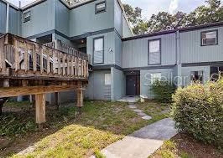 Now Available – Spacious 3BR Condo in Prime Gainesville Location

Step into comfort and convenience at Sparrow Condo Community! Located at 717 SW 75th Street, Unit 101, Gainesville, FL 32607, this large 3-bedroom, 2.5-bathroom condo offers 1,482 sq. ft. of well-planned living space—perfect for roommates, families, or anyone who wants room to breathe.

? What You’ll Love:
-Expansive living and dining area ideal for relaxing or entertaining
-Functional, modern kitchen with plenty of storage
-Generously sized bedrooms and bathrooms
-Smart layout that maximizes space and comfort
-Convenient location close to shopping, dining, and major Gainesville attractions
-This home delivers the perfect balance of space, comfort, and affordability—and opportunities like this don’t last long.