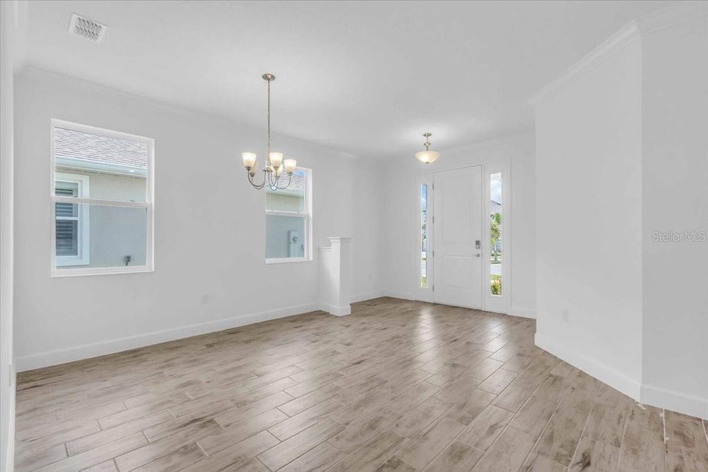 Photo of 1067 Signet Dr, Apollo Beach, FL 33572 (MLS # O6287452)