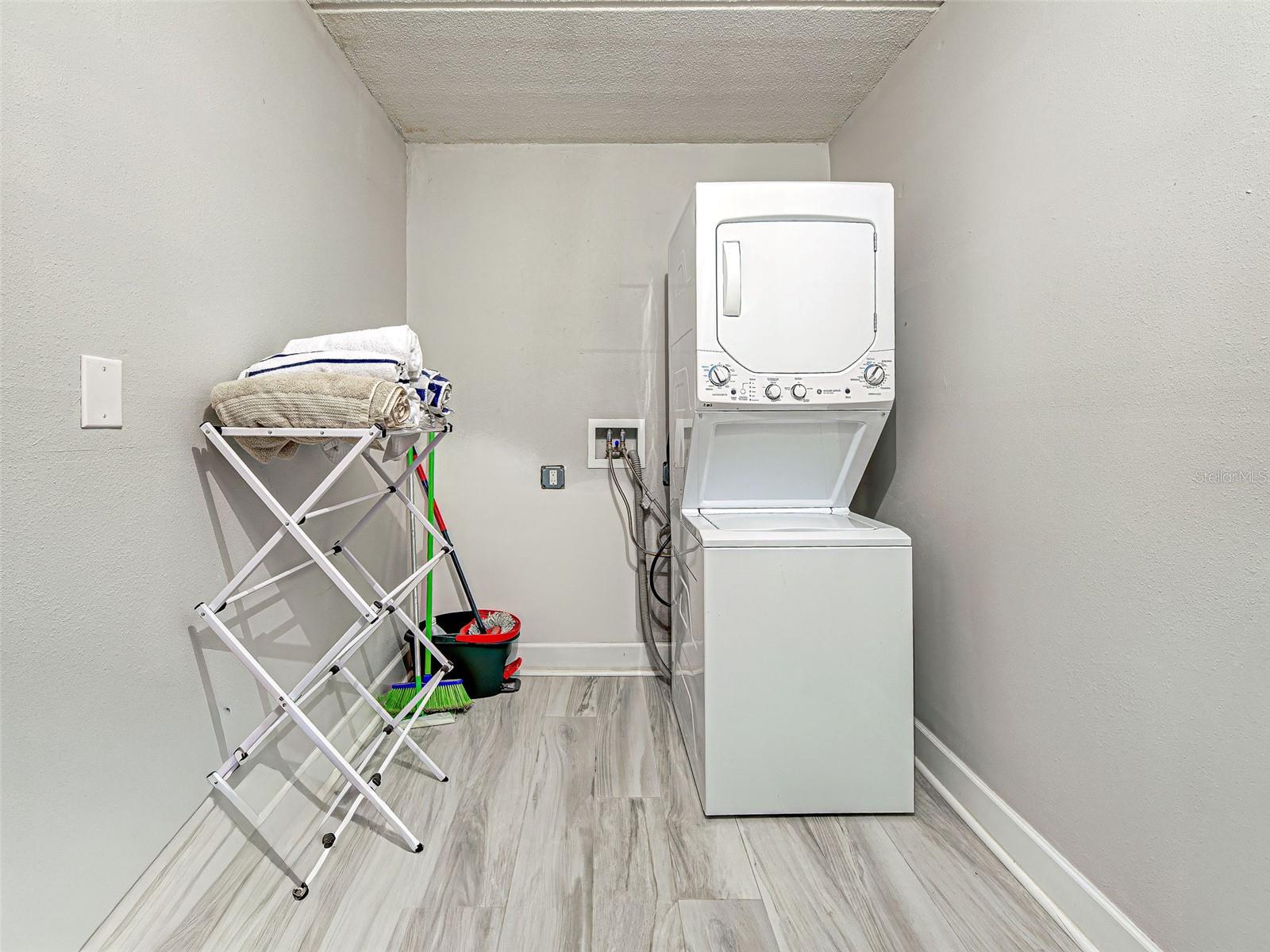 BELLA COSTA I - Residential