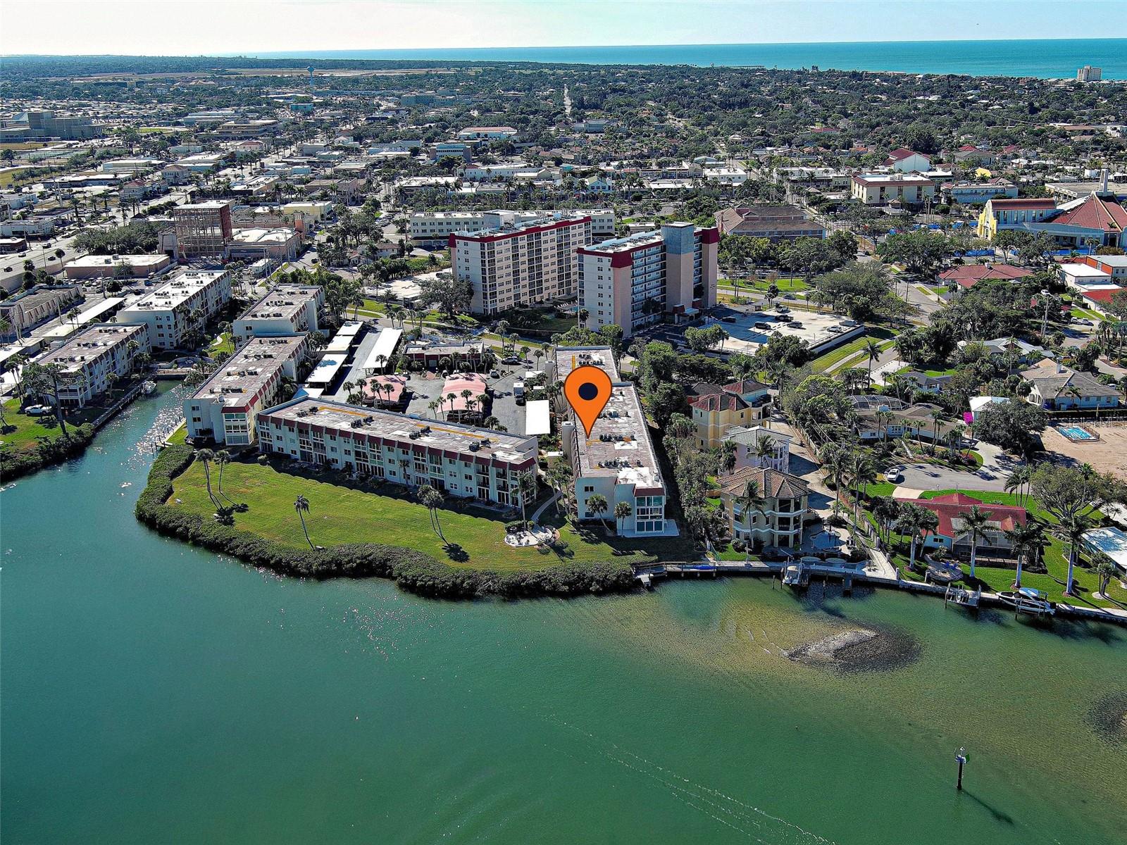 BELLA COSTA I - Residential