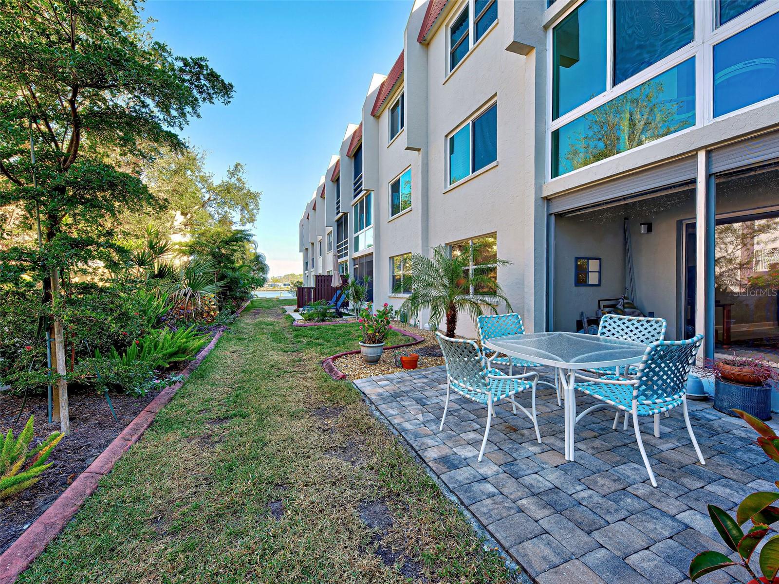 BELLA COSTA I - Residential