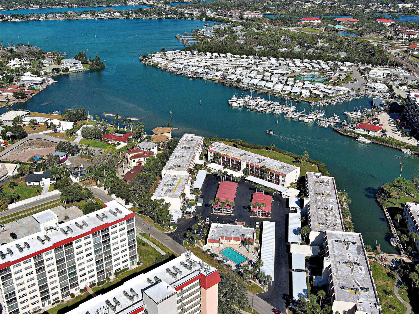 BELLA COSTA I - Residential