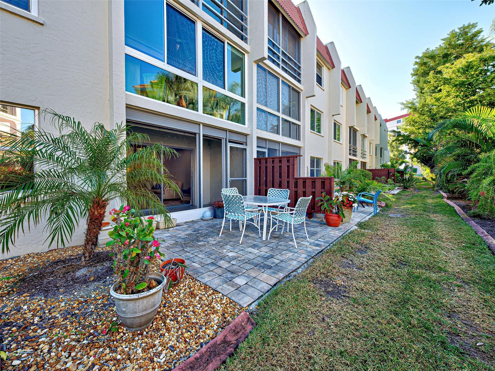 BELLA COSTA I - Residential