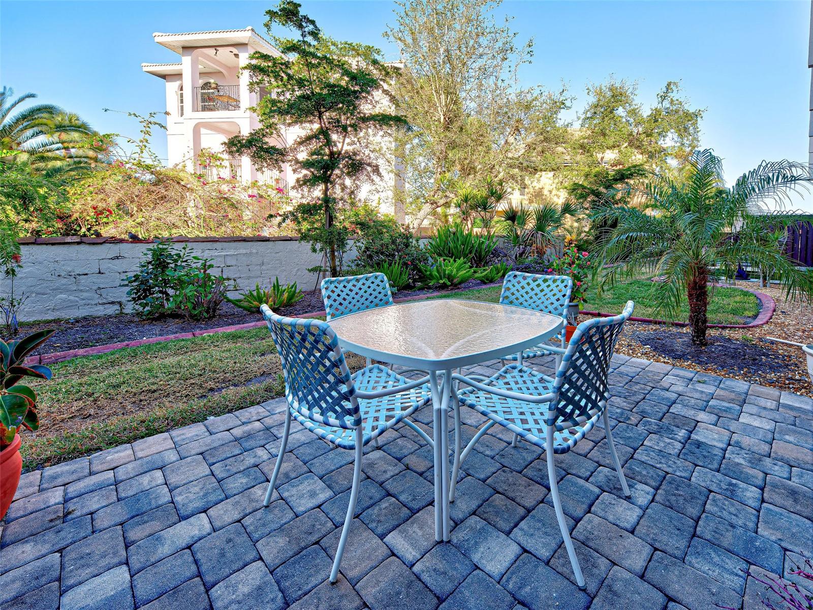 BELLA COSTA I - Residential