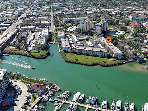 Search Sarasota & Manatee County Homes 63 260 SANTA MARIA STREET 109 VENICE FL 34285