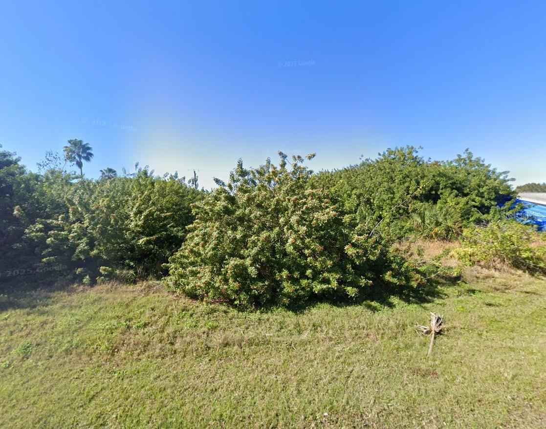 PORT CHARLOTTE SEC 010 - Land