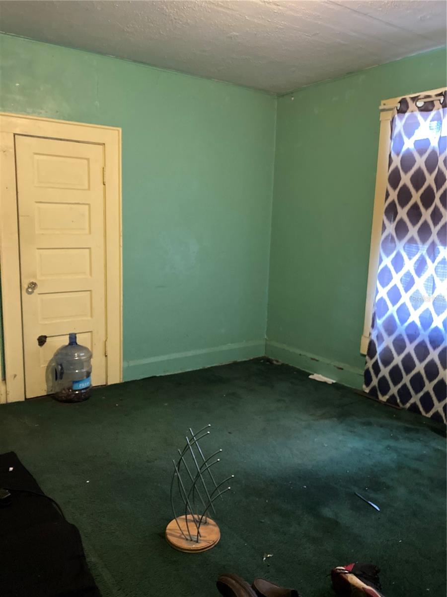 BOWYERS SUB PB 3 PG 19 - Residential