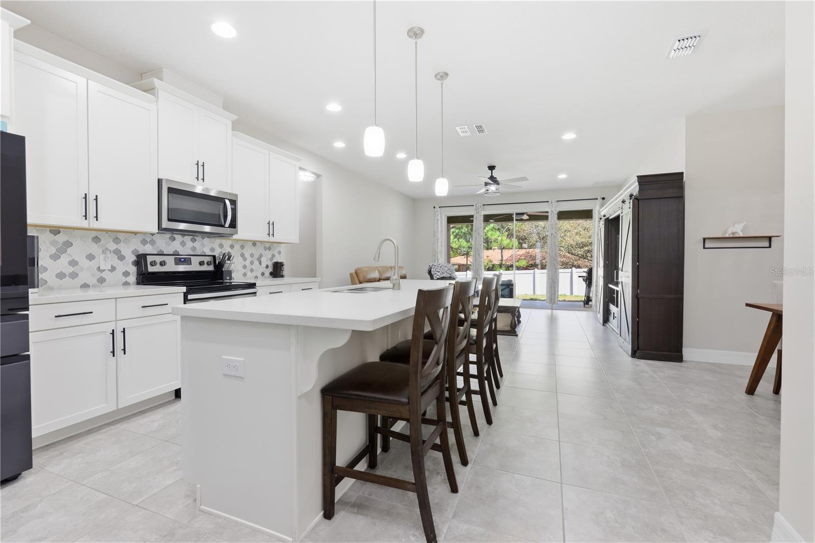 BENTLEY GREEN - Residential