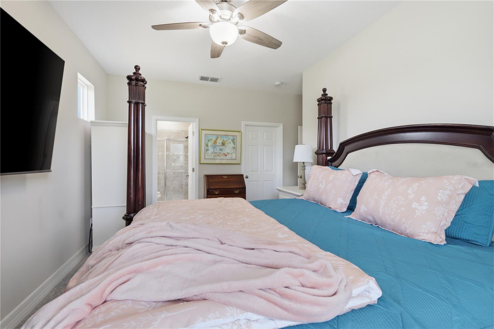 BENTLEY GREEN - Residential