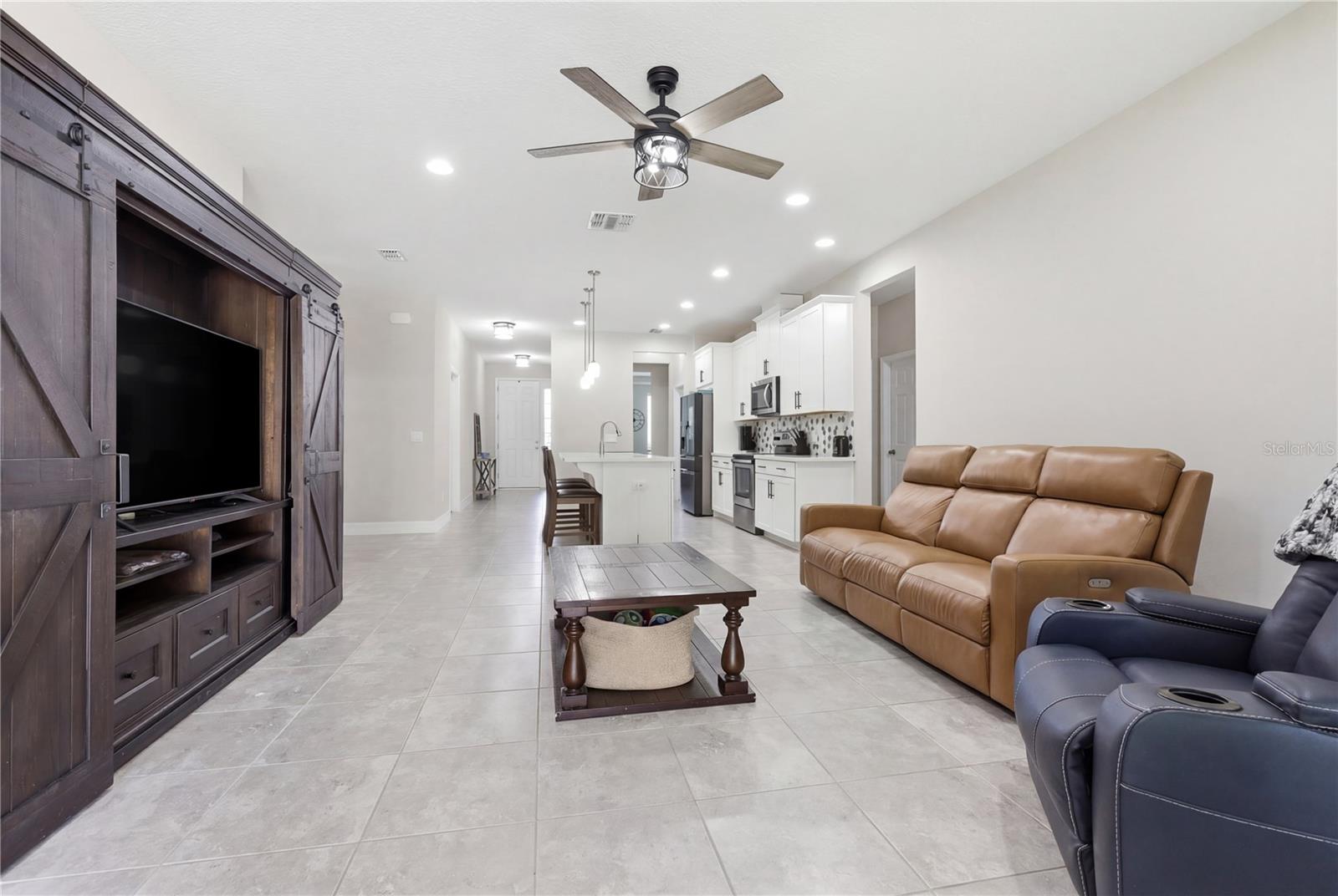 BENTLEY GREEN - Residential