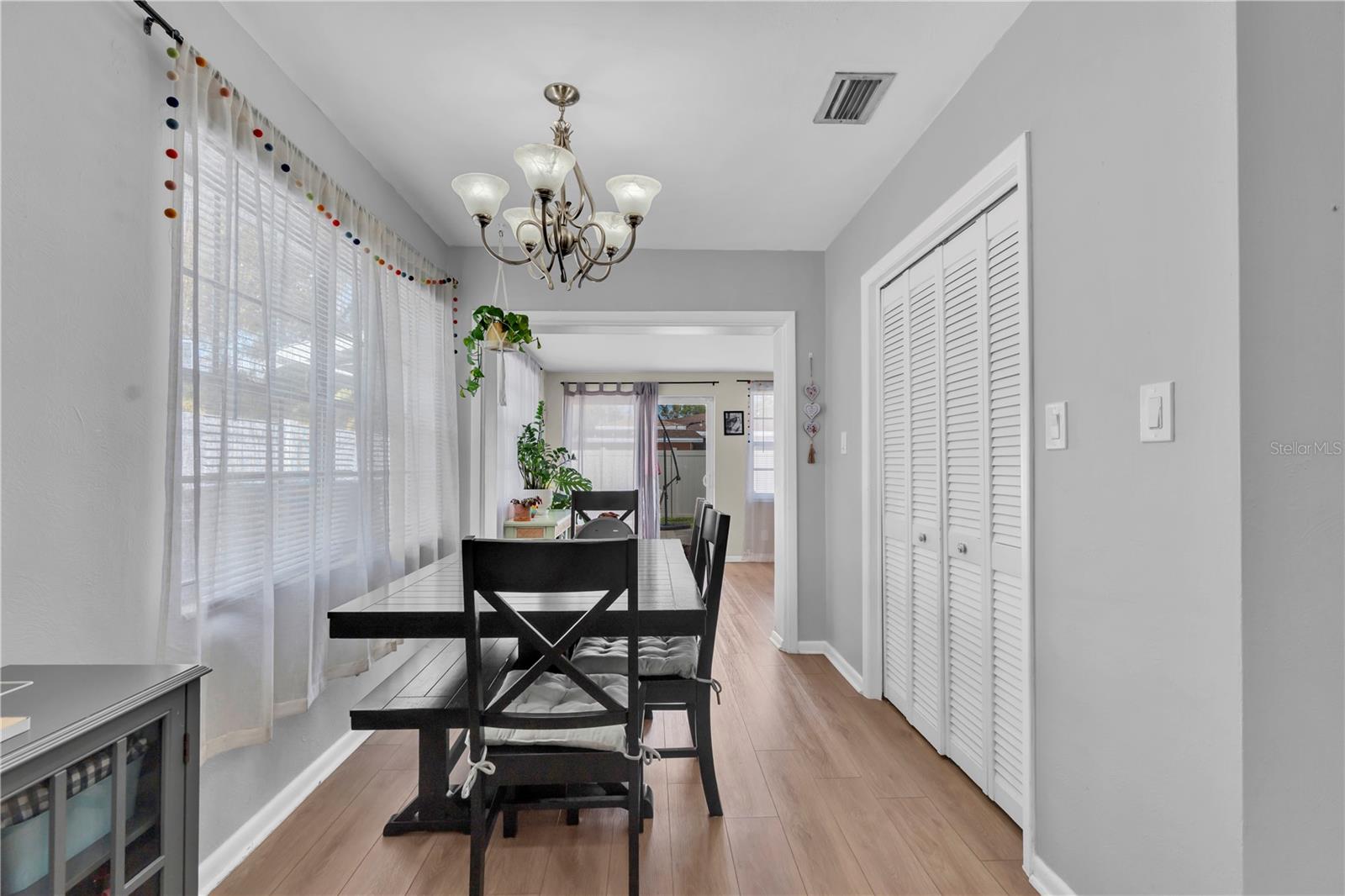 JOHN H DREWS FIRST EXT - Residential