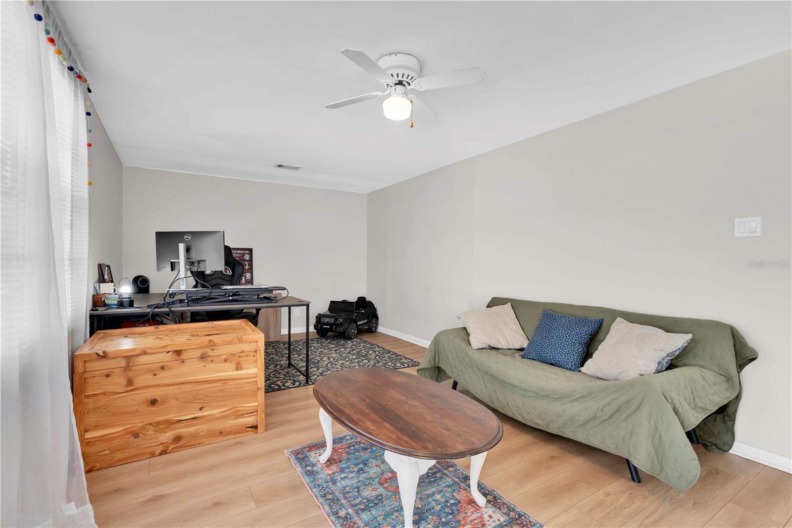 JOHN H DREWS FIRST EXT - Residential